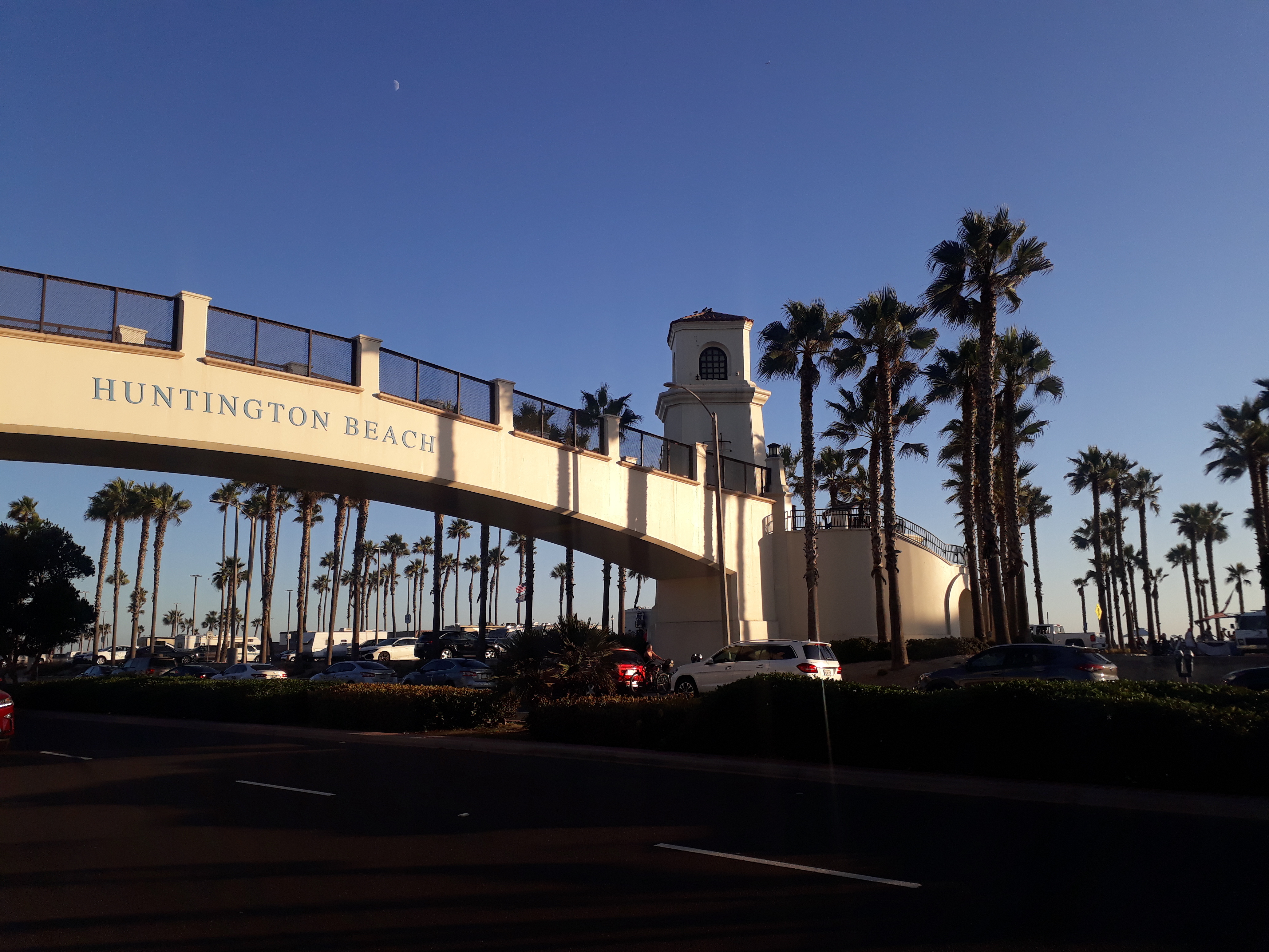 The City of Huntington Beach Chooses Harris to Improve Streetscapes and Neighborhood Safety 